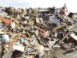 横浜、川崎、神奈川県、東京都を主要な活動拠点としている当行政書士・富樫眞一事務所は、第一に、廃棄物処理の許可取得、すなわち、産業廃棄物の許可取得及び一般廃棄物の許可取得、第二に、面倒な遺産相続手続の代理及び遺言作成のサポート、第三に薬局の開設許可を含めた運営サポート等に関して、お客様の立場に立ち、責任を持って、仕事を請け負わせていただいております。全ての業務に関して、代表の富樫行政書士が、お客様と直接相談し、納得頂いた内容について迅速・丁寧に対応いたします。代表の富樫行政書士は、国（環境省）及び地方自治体（川崎市）で長年、廃棄物行政を担当したスペシャリストであり、環境部門の技術士、薬学博士の資格を有し、廃棄物が環境に与える影響を科学的に考慮できる素養を併せ持ち、他の廃棄物業者との差別化を図る様々な提案と共に、許可取得後、次の新たな飛躍への提案もいたします。相続については、長年、研修を継続しながら実務経験も有しております。薬局運営サポートに関しては、同じ薬剤師としての立場から、地域の健康拠点作りを様々な観点から、様々なアイデアを提案し、全力でサポートします。廃棄物の許可取得業務、遺産相続業務、薬局運営業務は、正に真のスペシャリストとして、お客様の本位で、次の飛躍、新たな活動へ向け、有益な助言も併せてさせていただております。行政書士・富樫眞一代表は、誠実・信頼・安心を第一とし、お客様本位で、受託した仕事を、責任をもって対応いたします。定期的な報告とお客様との次の動きに向けた話し合いを欠かしません。この図は、そのような仕事に対する真摯な態度を表象した図です。